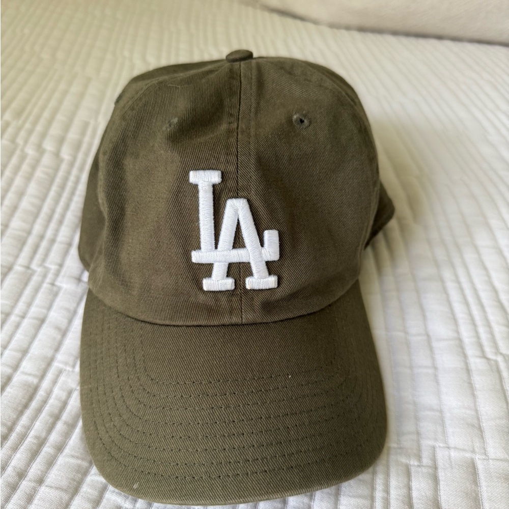 47 Brand Olive LA Logo Cap